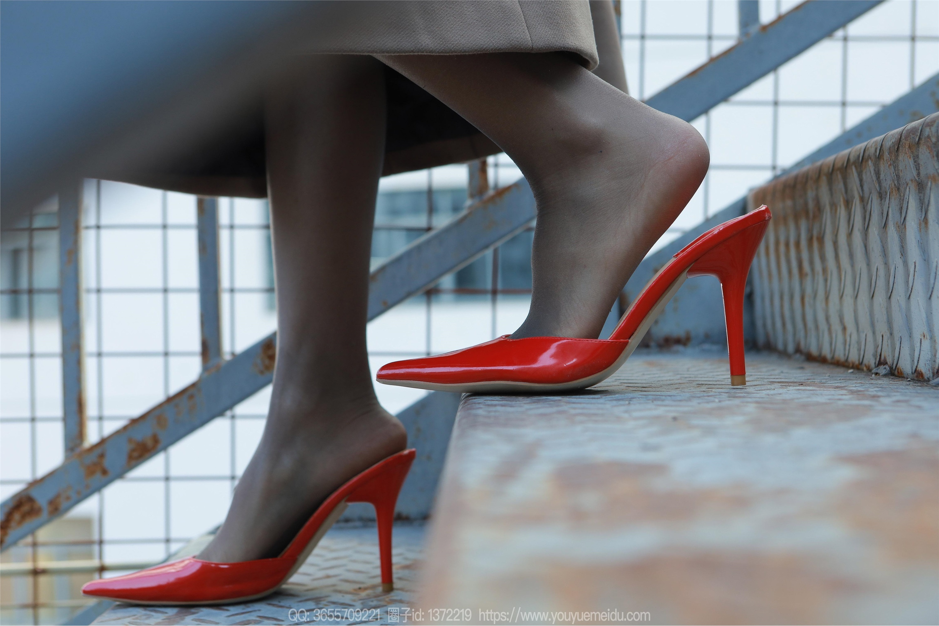 IESS异思趣向  2024.01.14 丝享家 1637 美子《红辣椒》